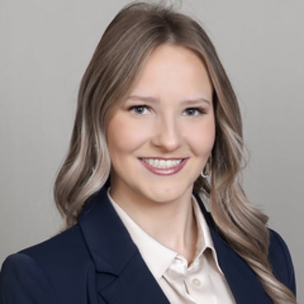 Images Edward Jones - Financial Advisor: Hayley N Prazak, CFP®