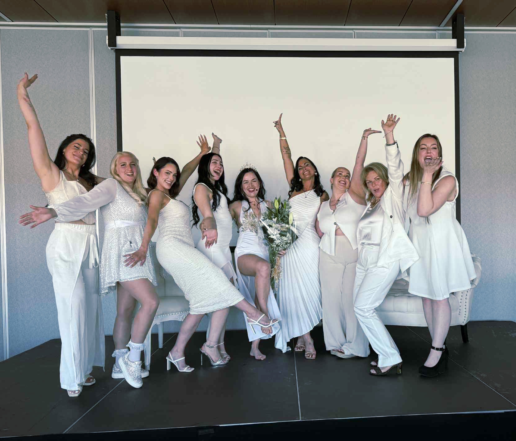 Images Lashista - Formation cils - Pose de cils - Produits de cils Longueuil