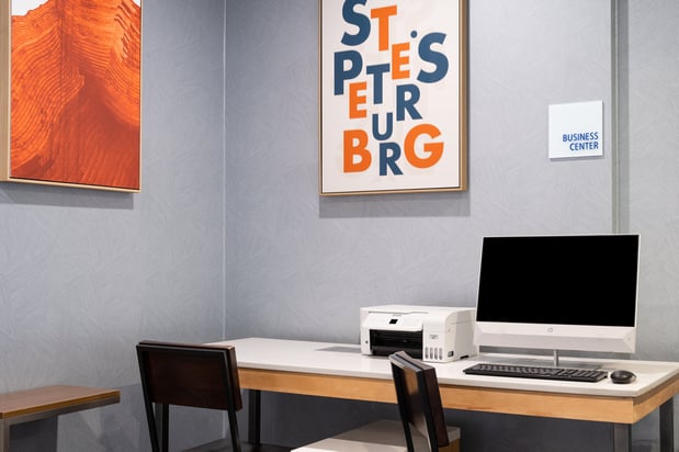 Images Holiday Inn Express & Suites St. Petersburg North (I-275) by IHG