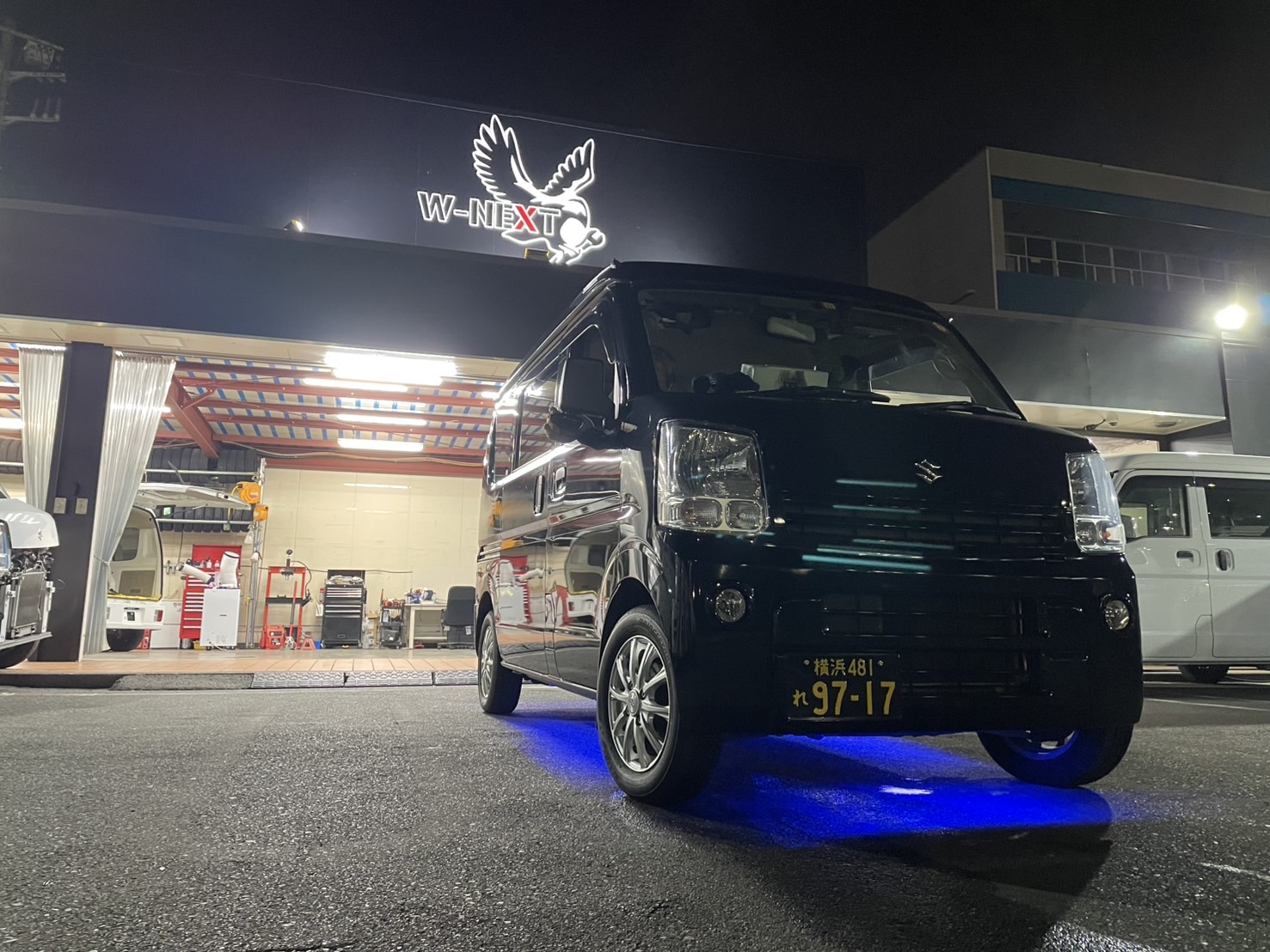 Images 株式会社W-NEXT WING-STAGE鳥浜本店
