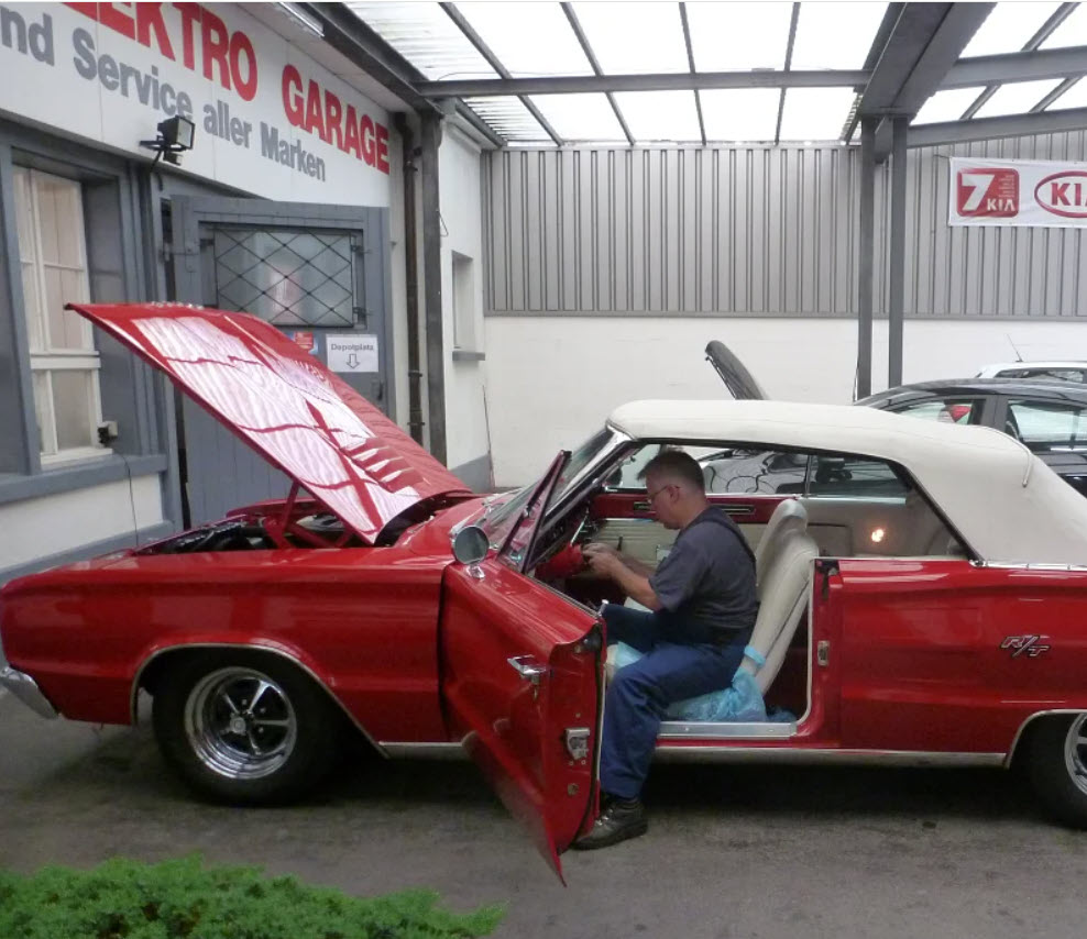 Weber Autoelektrik AG Garage, Spielhof 18 in Glarus