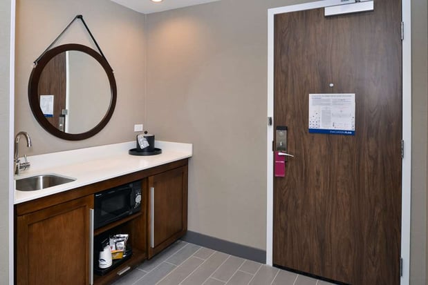 Images Hampton Inn & Suites Adrian