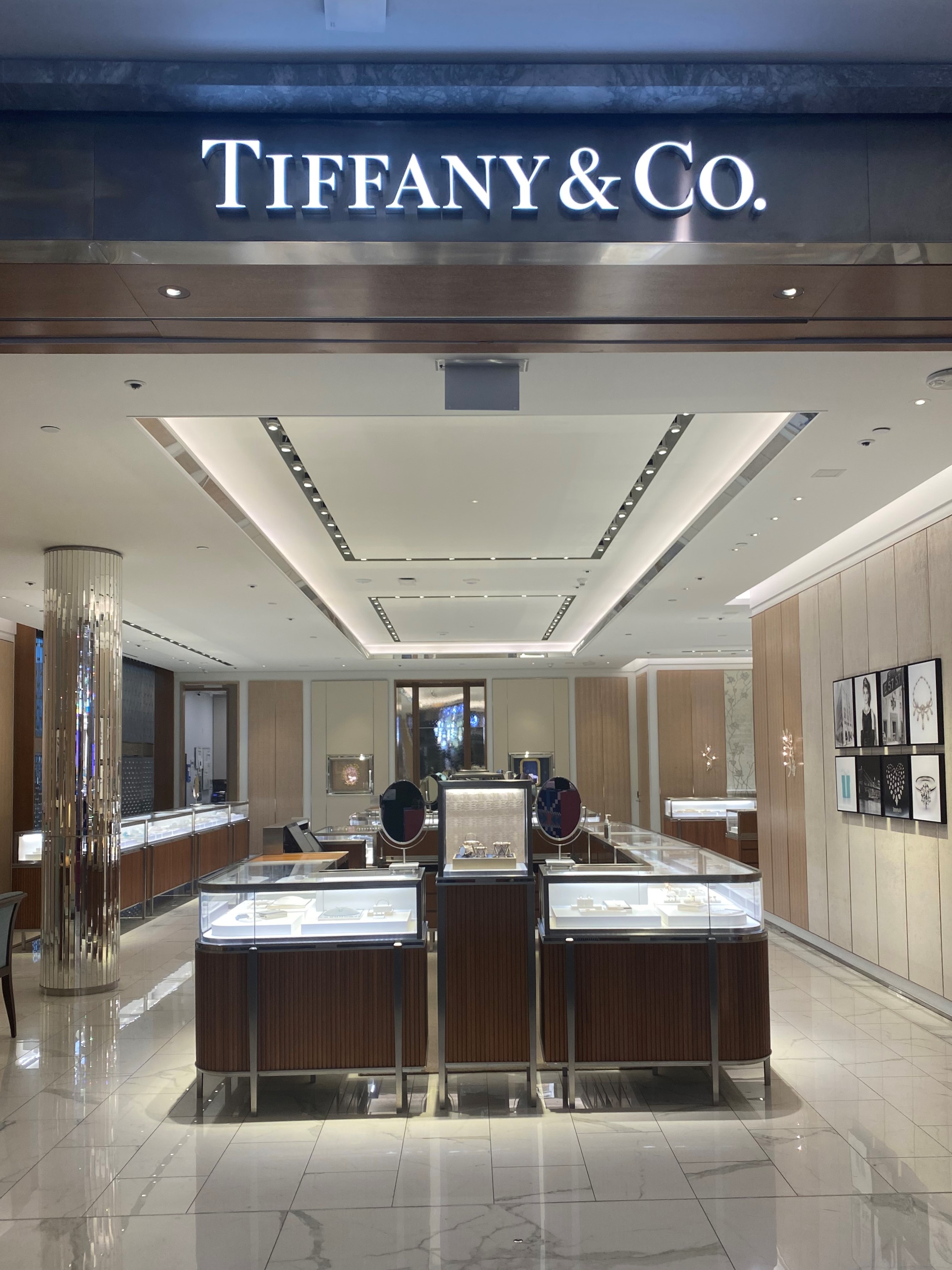 Tiffany & Co. Mississauga (905)897-4359