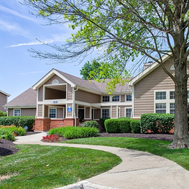 Images Trails at Lakeside