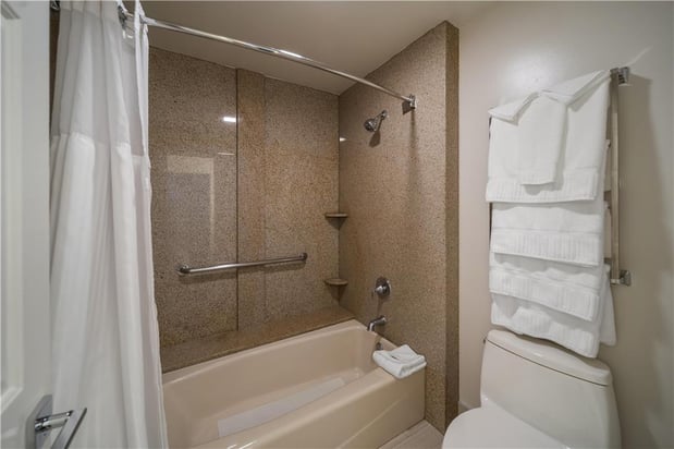 Images Best Western Plus Palm Court Hotel