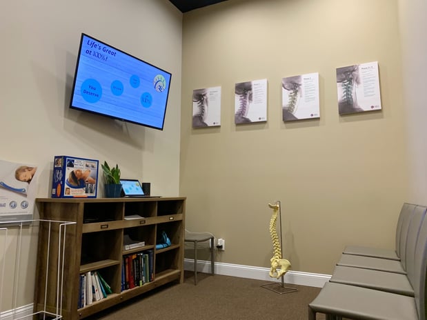 Images 100% Chiropractic - Chattanooga