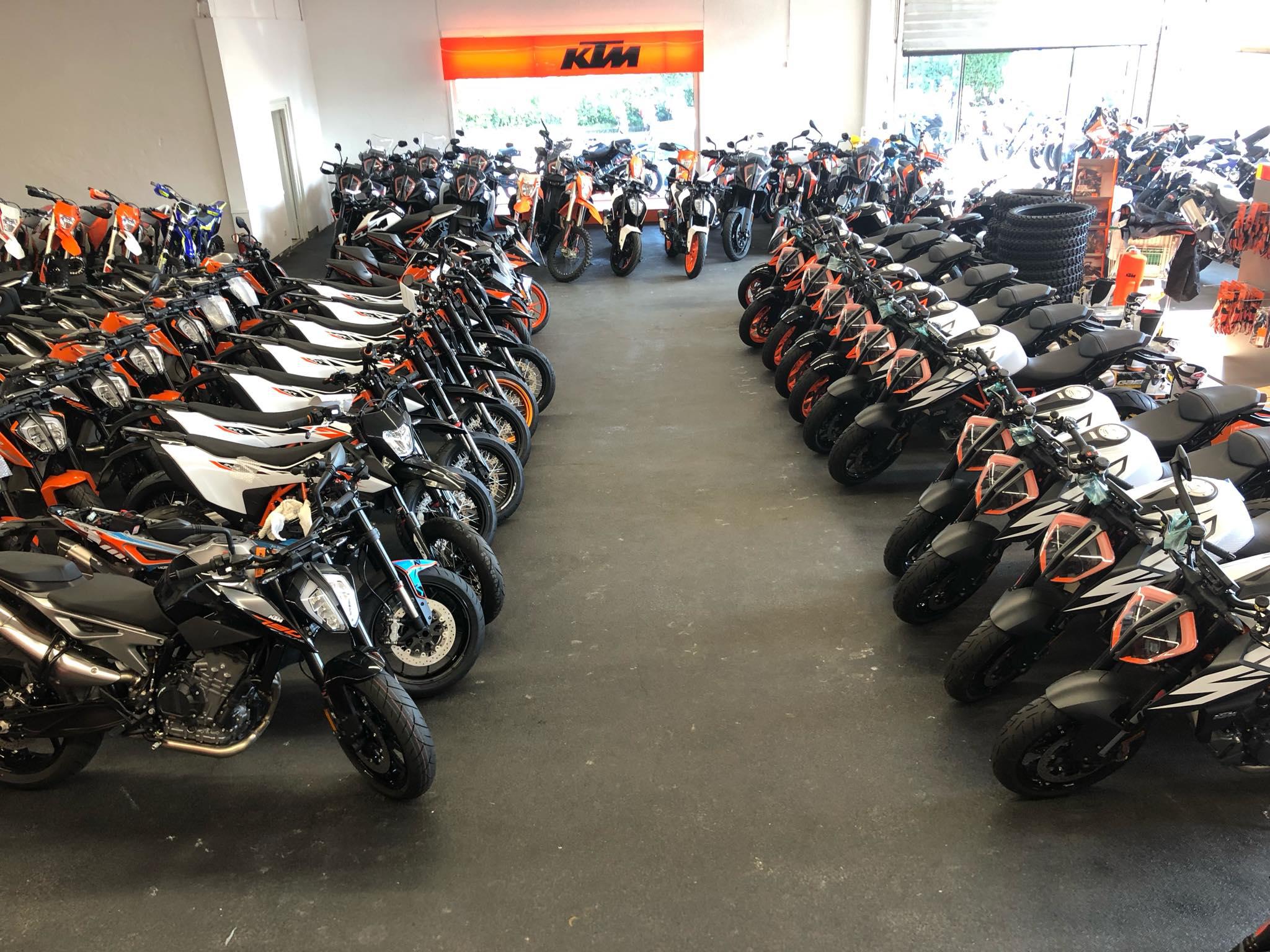 KTM München Süd, Josef-Doll-Str. 2 in Neuried