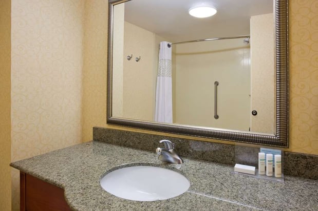 Images Hampton Inn & Suites Lino Lakes