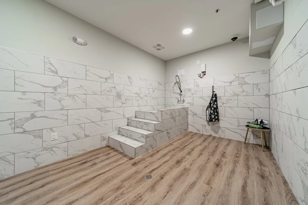 Images Meridian at North Hills