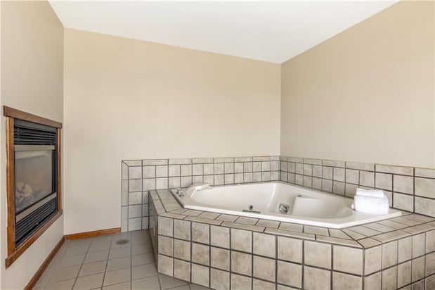 Images Best Western Plus Riverfront Hotel and Suites