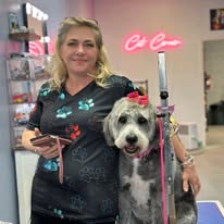 Lux Fur Pet Salon Image