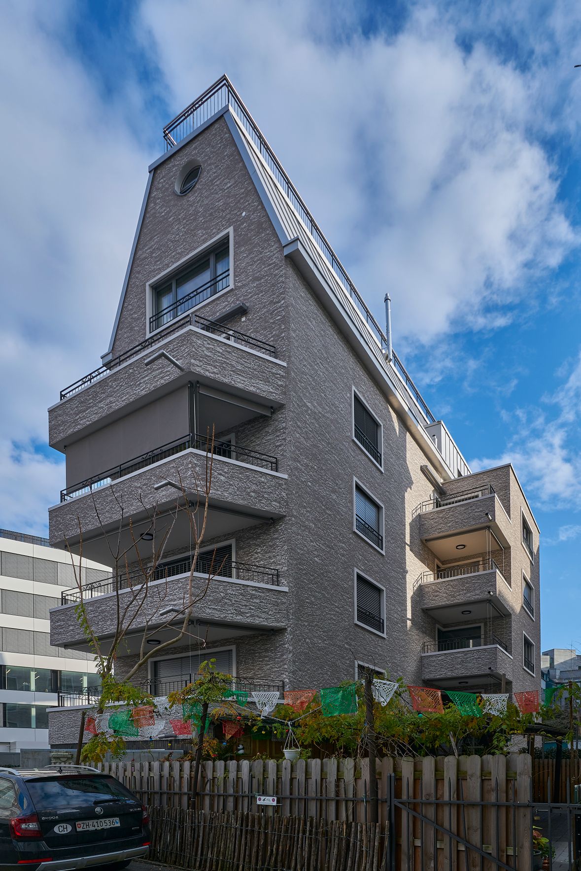 Wurzel 2 Architekten AG, Zürichstrasse 9 in Dübendorf