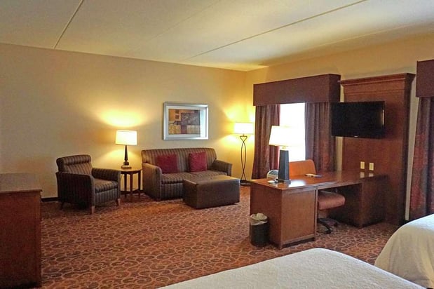 Images Hampton Inn Waynesburg