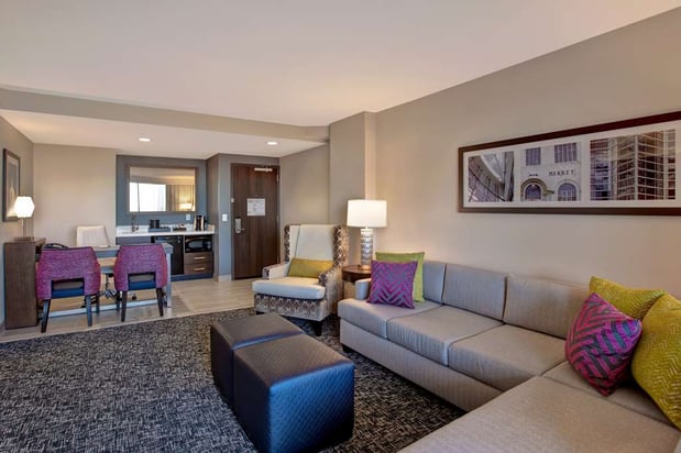 Images Embassy Suites by Hilton Oklahoma City Northwest