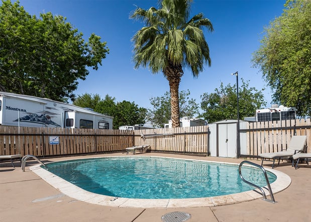 Images Covered Wagon RV Park