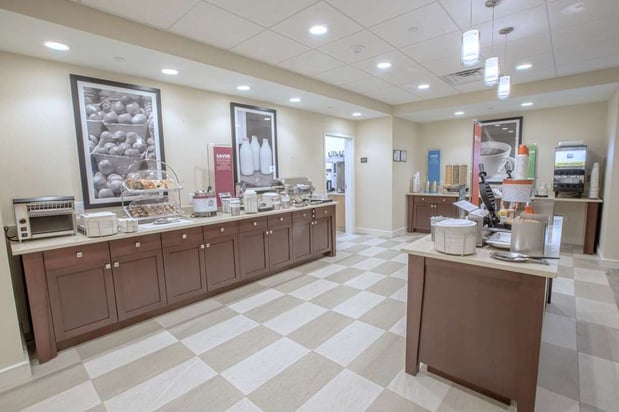 Images Hampton Inn Amesbury