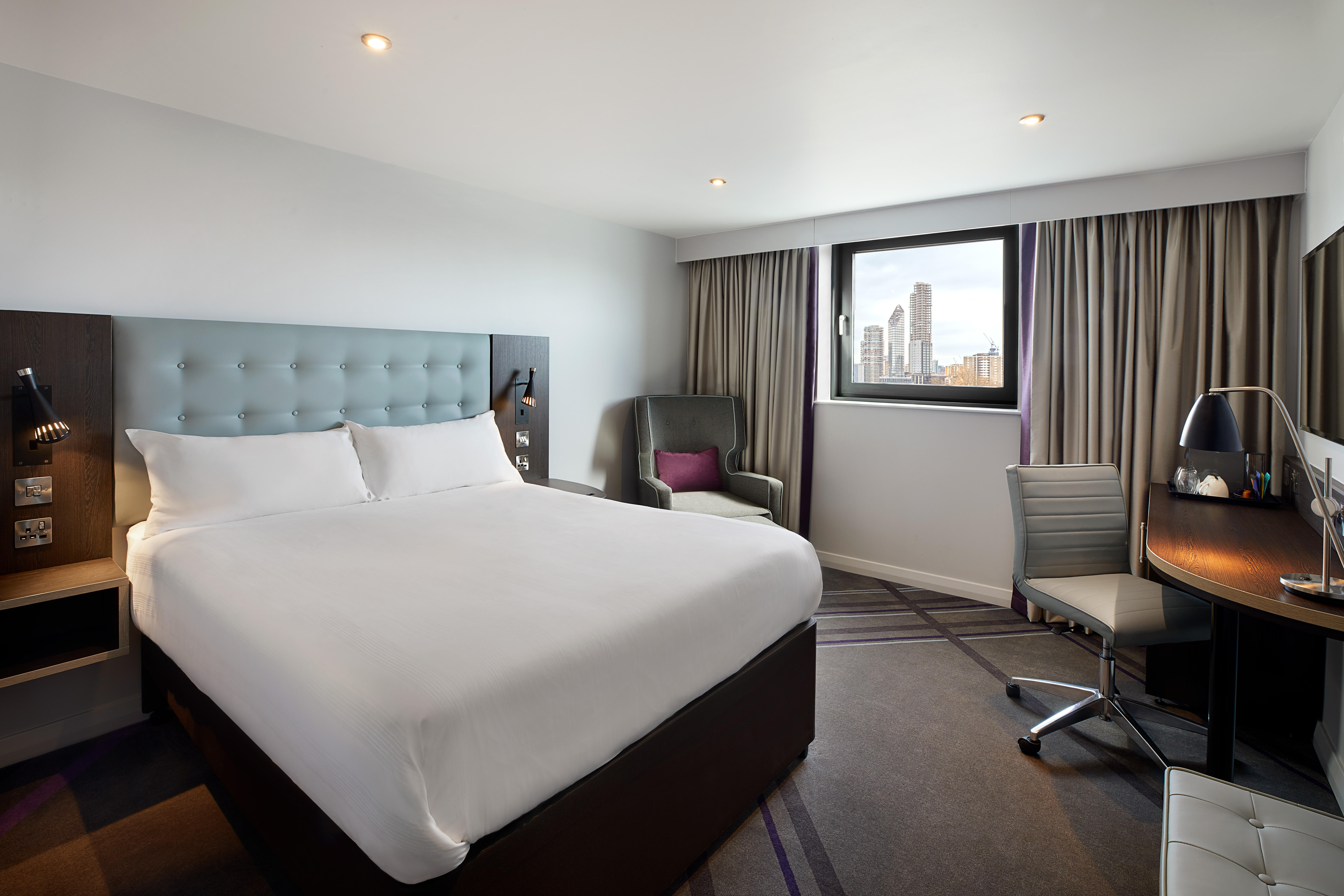 Images Premier Inn Birmingham NEC Airport hotel