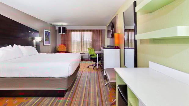 Images Holiday Inn Express Atlanta Galleria-Ballpark Area by IHG