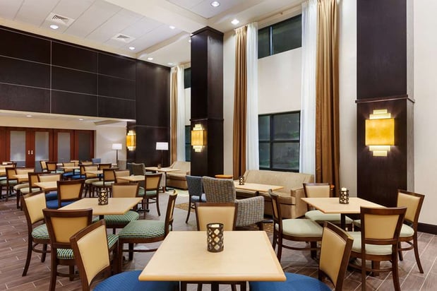 Images Hampton Inn & Suites Camp Springs/Andrews AFB
