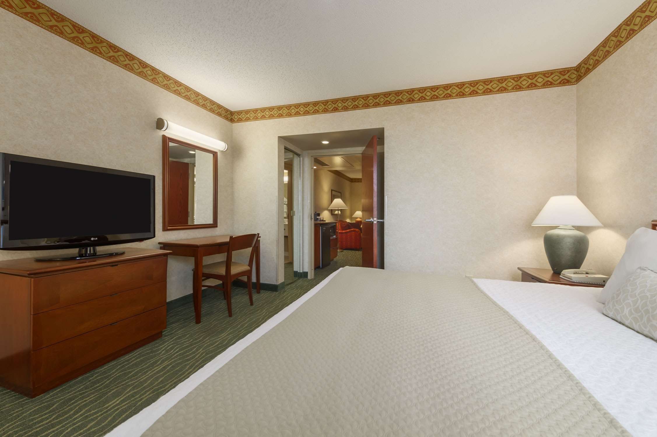 Guest room