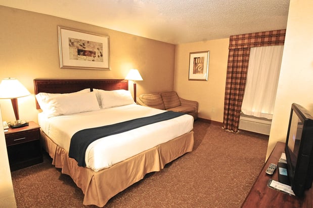 Images Holiday Inn Express & Suites St. Louis West - Fenton by IHG