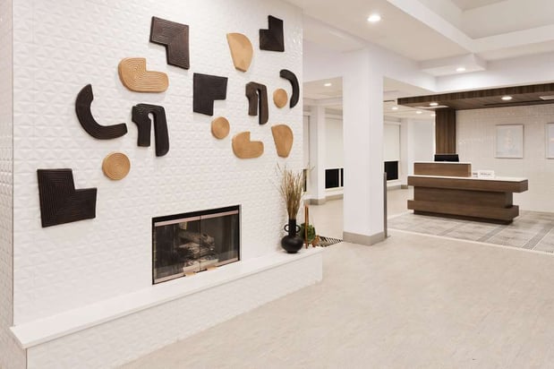 Images Hilton Garden Inn Birmingham/Lakeshore Drive