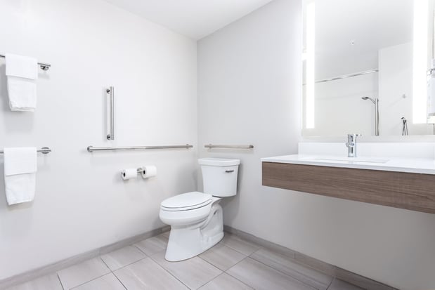 Images Holiday Inn Express & Suites Lancaster by IHG