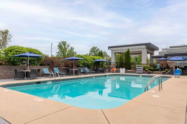 Images Hampton Inn Manchester Downtown