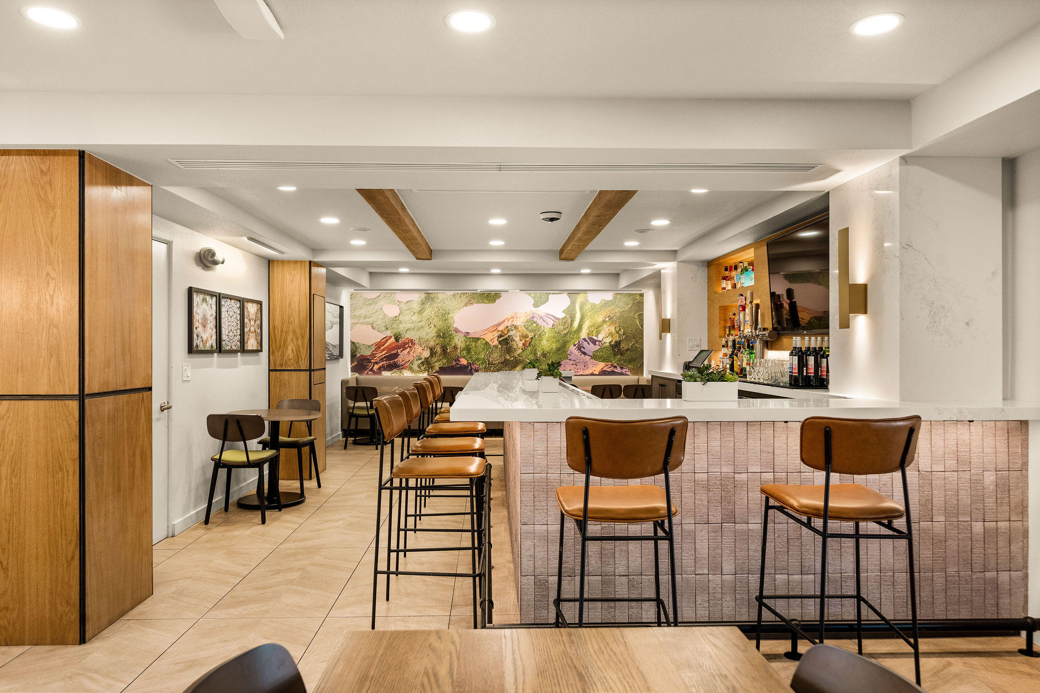 Oxford Suites Redding Dining Options