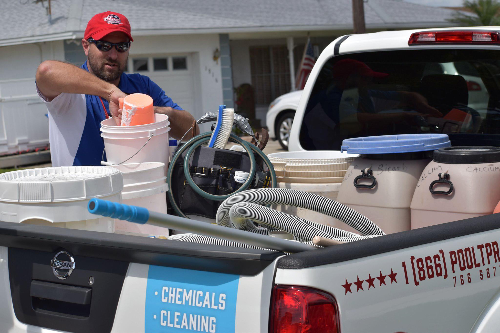 We offer options for chemical service Pool Troopers Cypress (281)358-1876