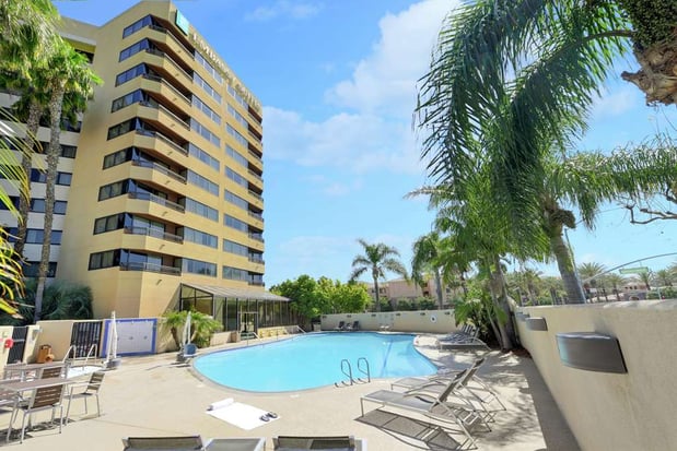 Images Embassy Suites by Hilton Anaheim Orange