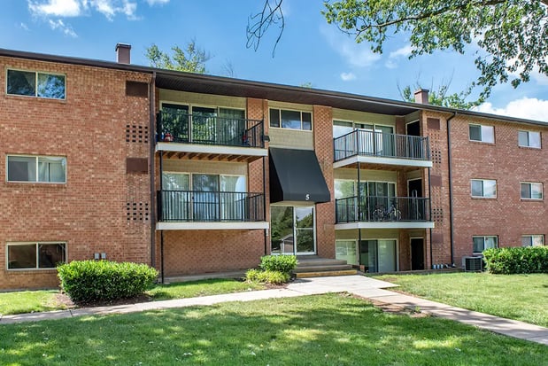 Images The Manor/The Manor East Apartments
