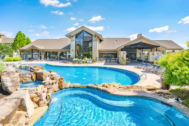 Images MAA Prairie Trace