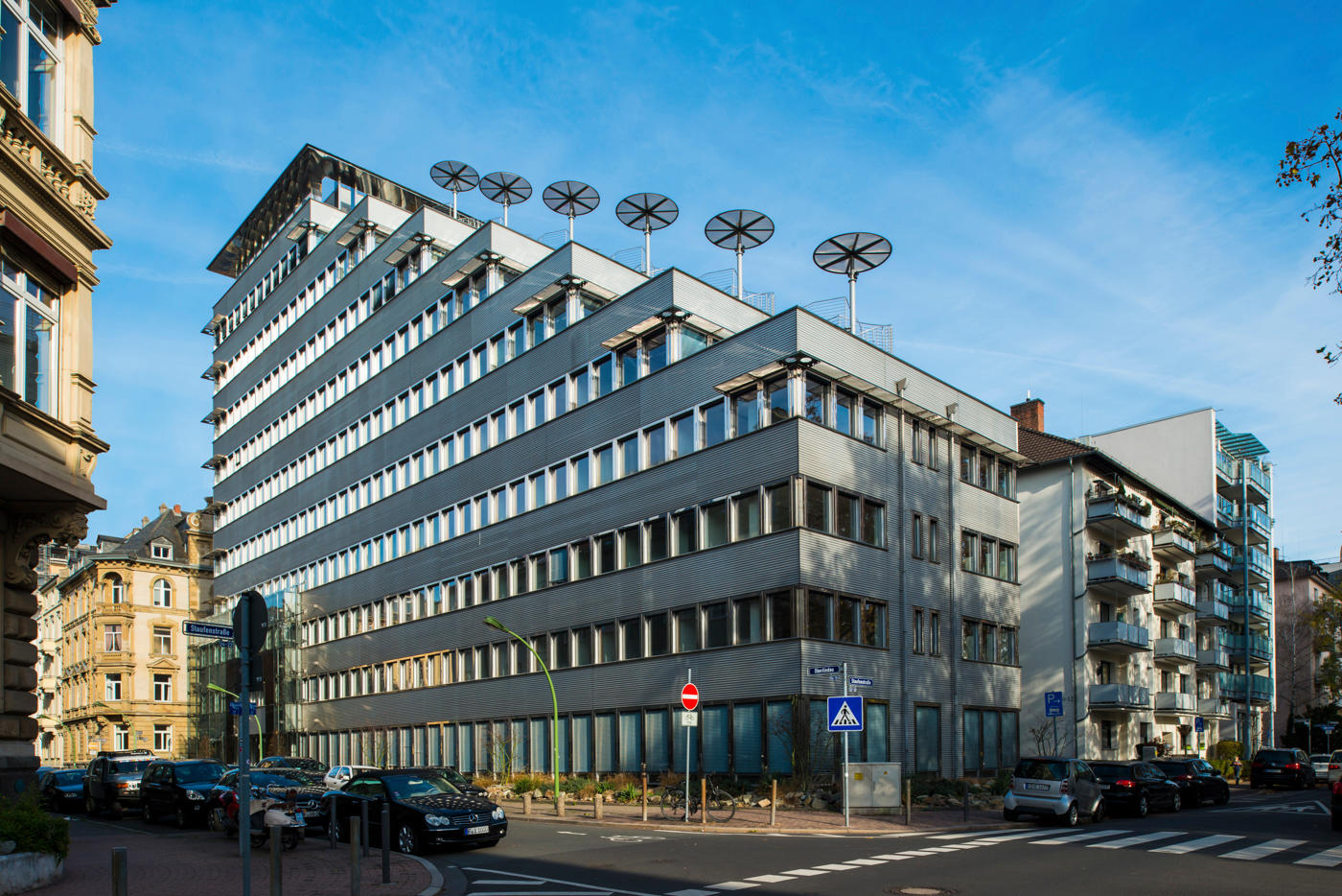 Bilder Art-Invest Real Estate Management GmbH & Co. KG | Frankfurt am Main