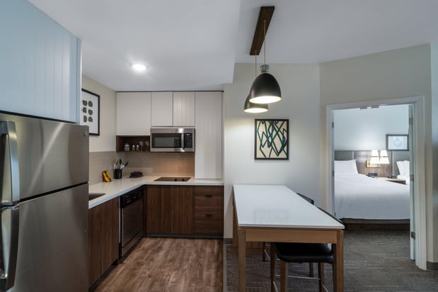 Images Staybridge Suites Flowood – NW Jackson by IHG