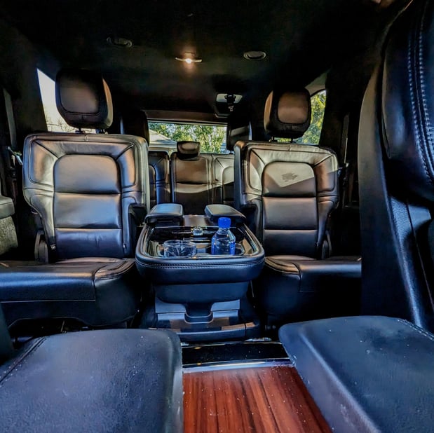 Images Onyx Black Car Service, Inc.