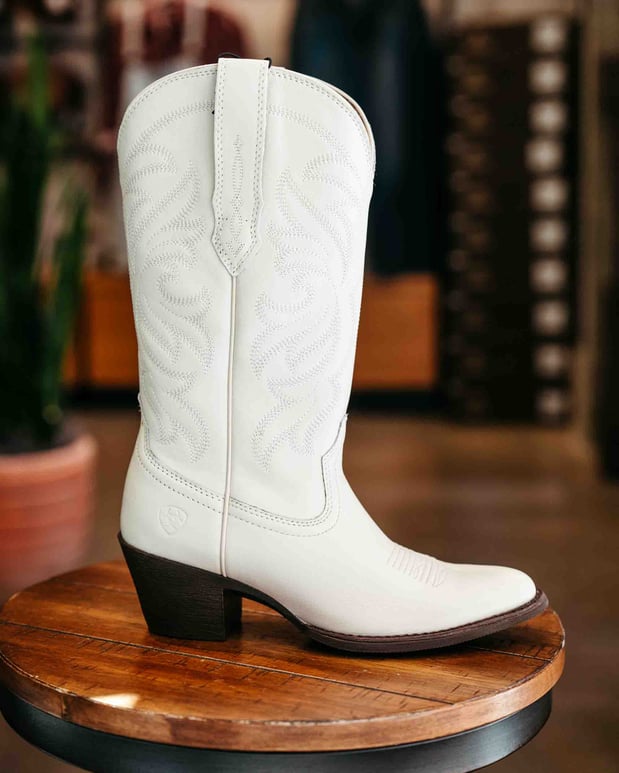 Images Ariat Brand Shop