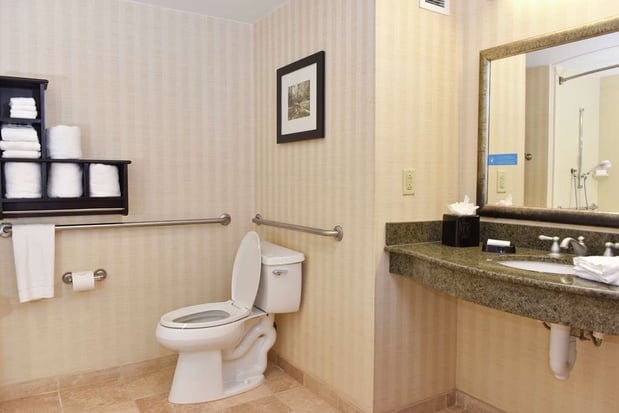 Images Hampton Inn & Suites Alexandria