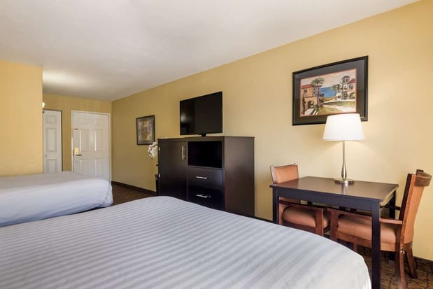 Images Best Western Escondido Hotel
