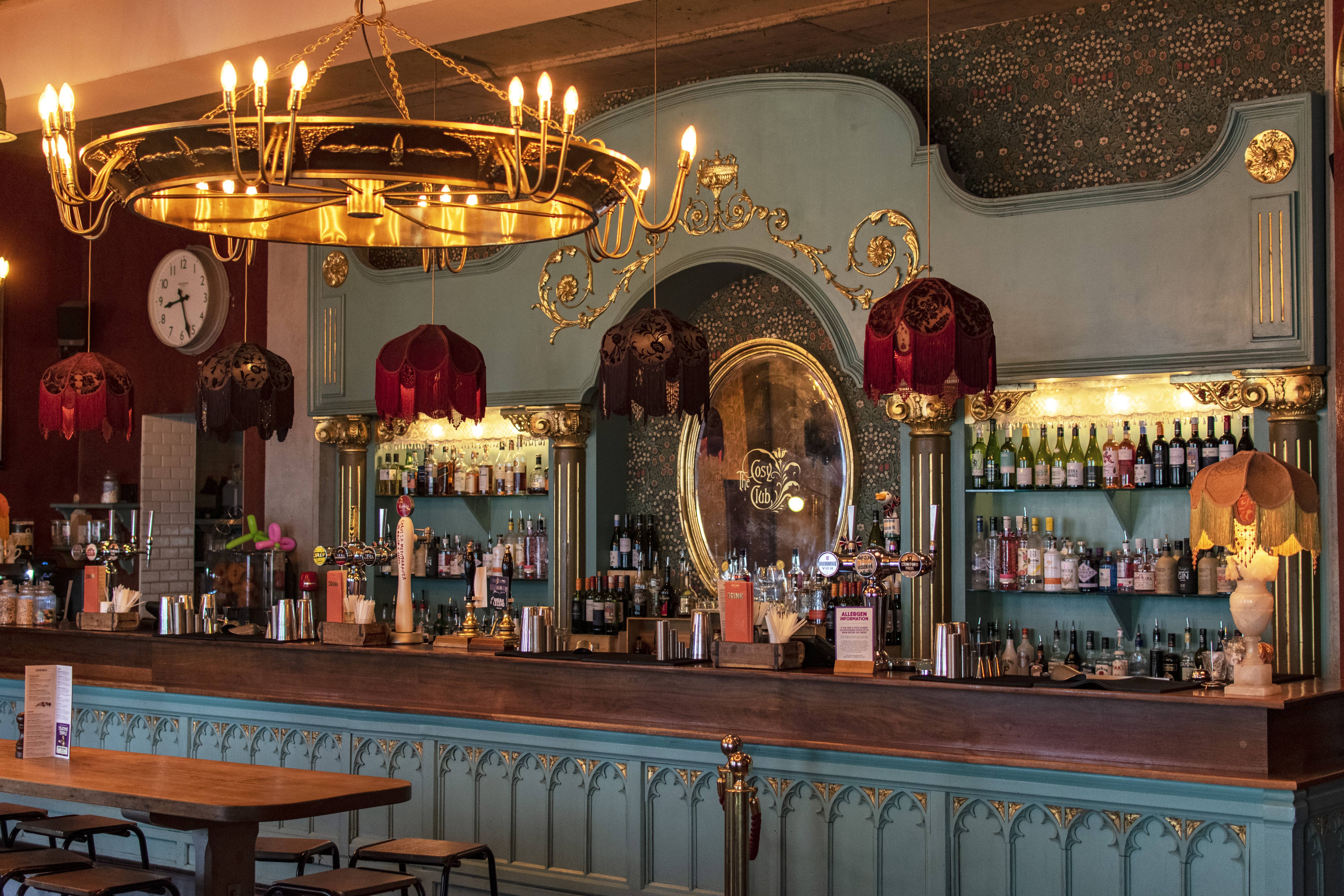 Cosy Club Bath
