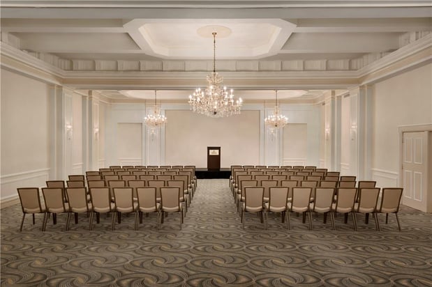 Images Hilton Orrington/Evanston