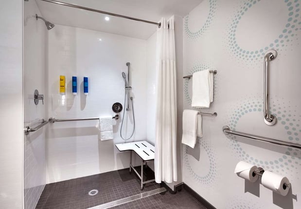 Images Tru by Hilton Clearfield Hill Air Force Base