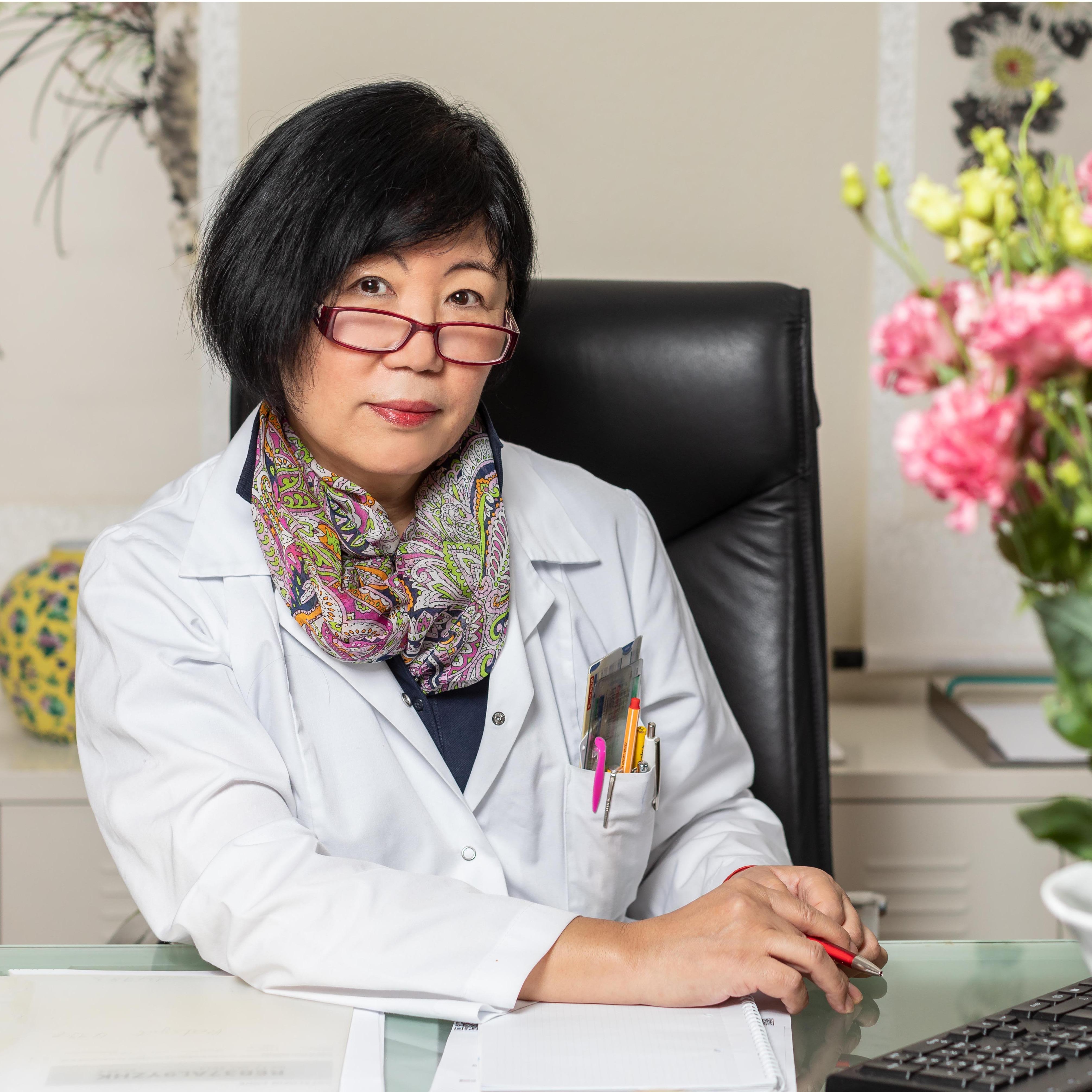 Bild zu Facharzt für innere Medizin Dr. med. Min Liu-Wallow Köln in Köln Bild zu Facharzt für innere Medizin Dr. med. Min Liu-Wallow Köln in Köln