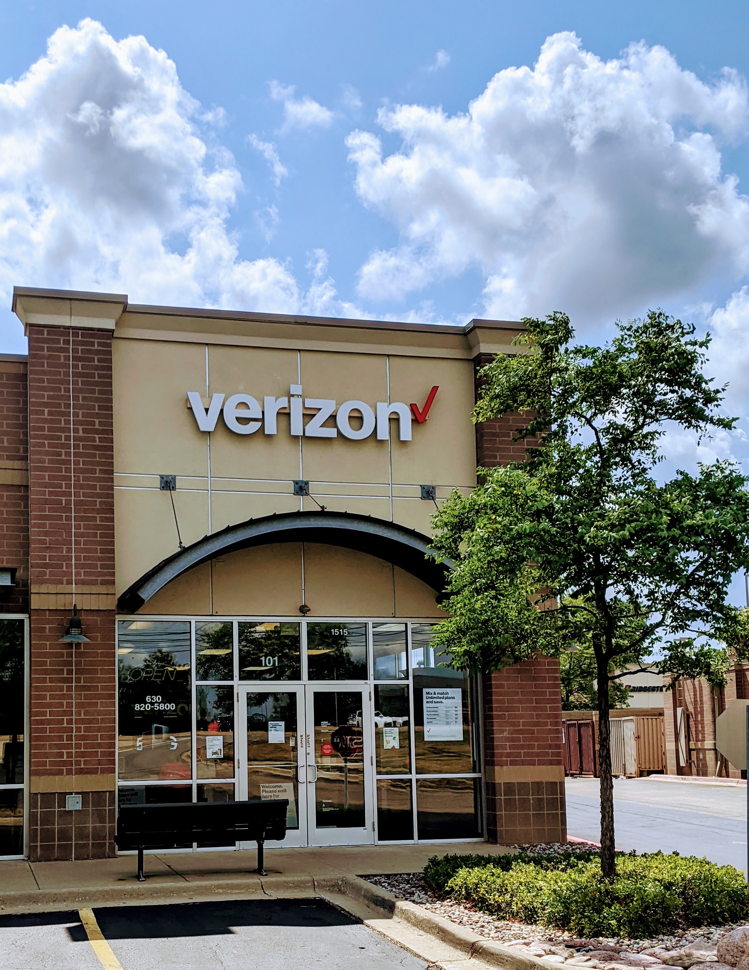 Wireless Zone® of Aurora, Verizon Authorized Retailer
1515 Butterfield Rd Ste 101
Aurora, IL