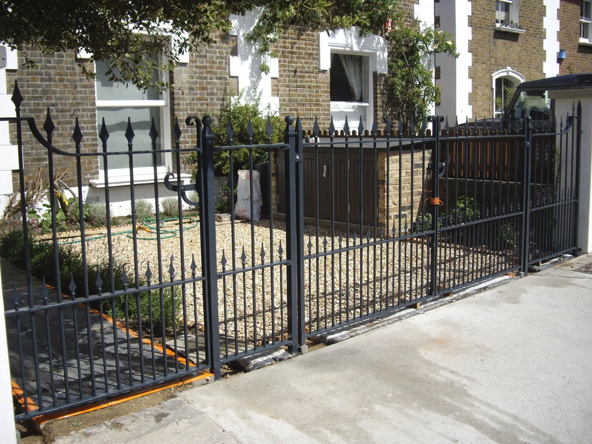 Images Peter Neale Blacksmiths