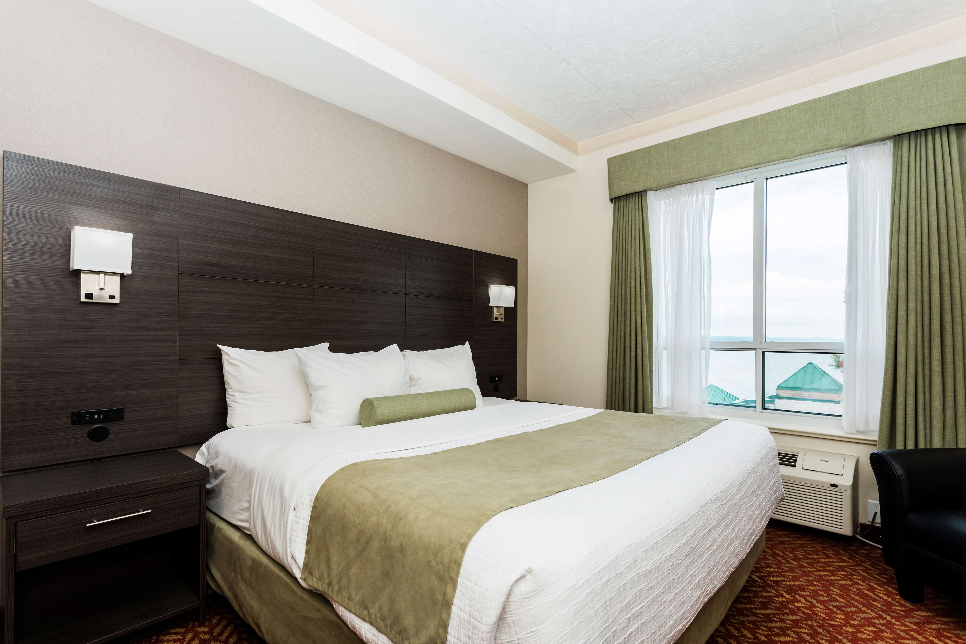 Room Type RM Best Western Inn On The Bay Owen Sound (519)371-9200