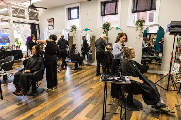 Images Salon St. Louis