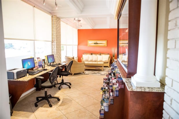 Images Best Western Plus Yacht Harbor Inn