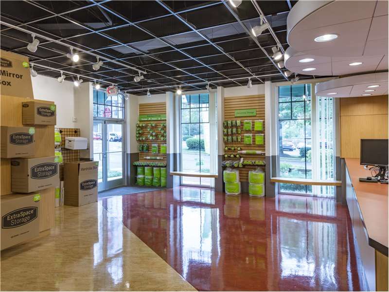 Office - Extra Space Storage at 1315 Beverly Rd, Mclean, VA 22101