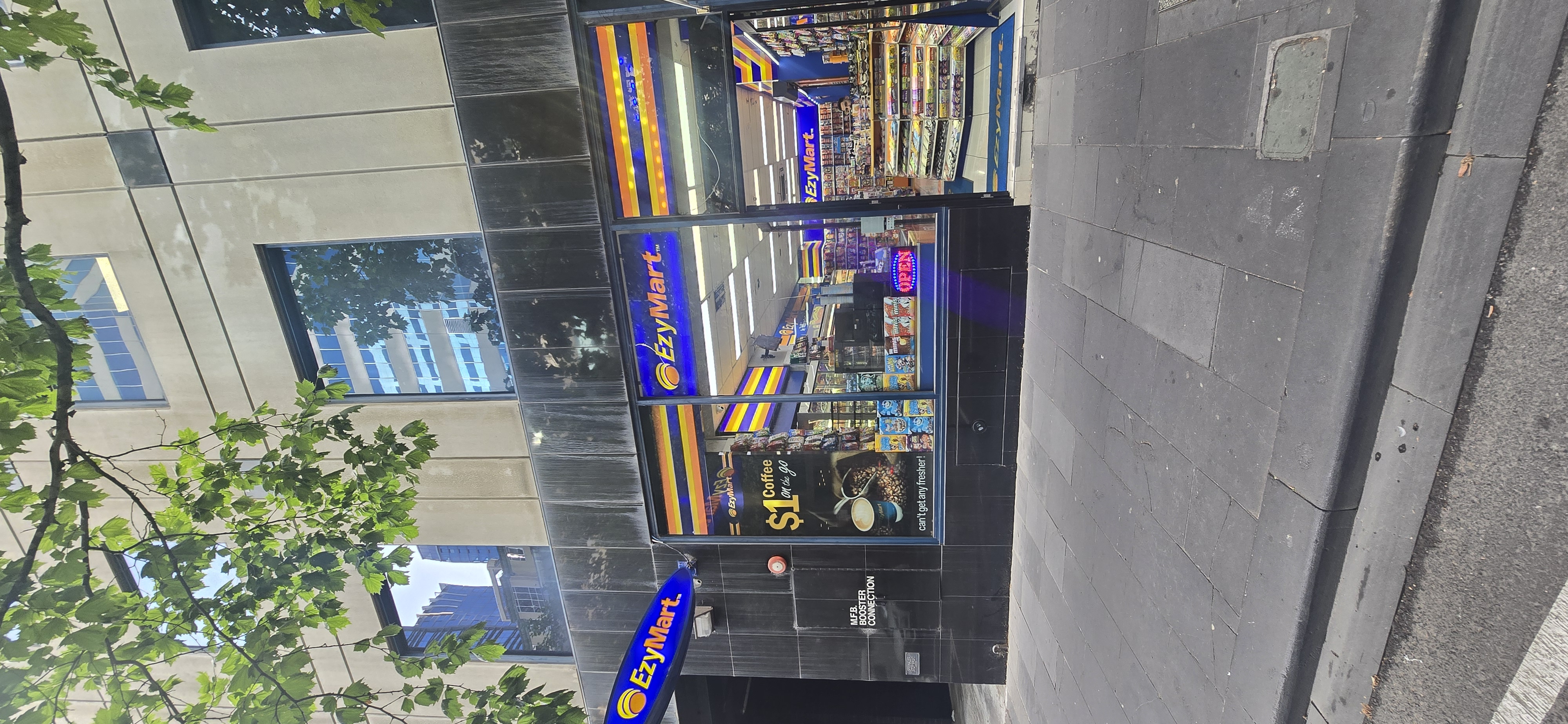 Images CoinFlip Bitcoin ATM - EzyMart 341 Queen Street (Melbourne)